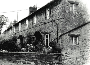 21 to 27 Brook Lane in 1962